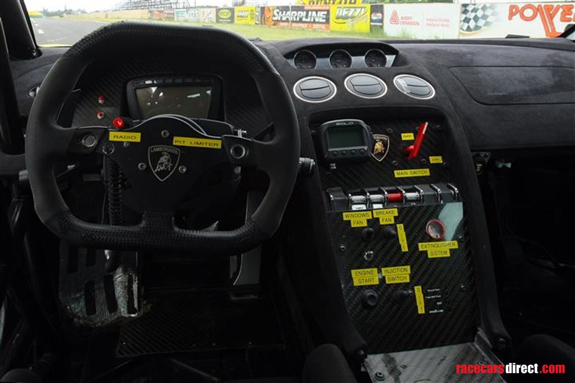 lamborghini-super-trofeo-reduced