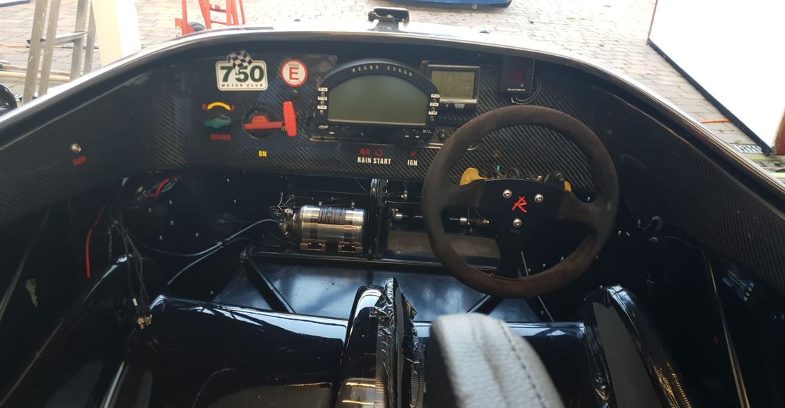 2012-radical-sr3-rsx