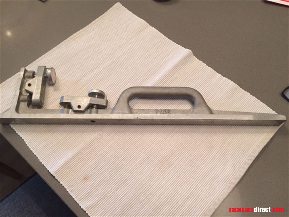 dunlop-pace-camber-gauge