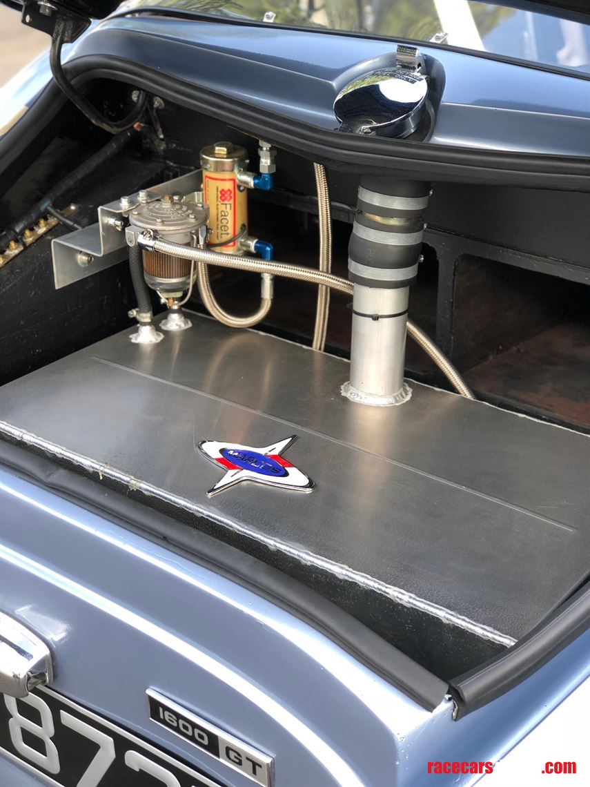 1967-marcos-1600-gt