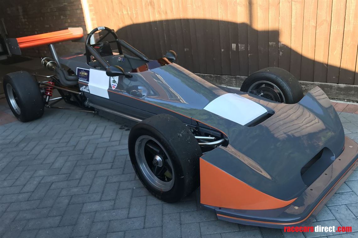 lola-t580-hu16-historic-formula-ford-2000