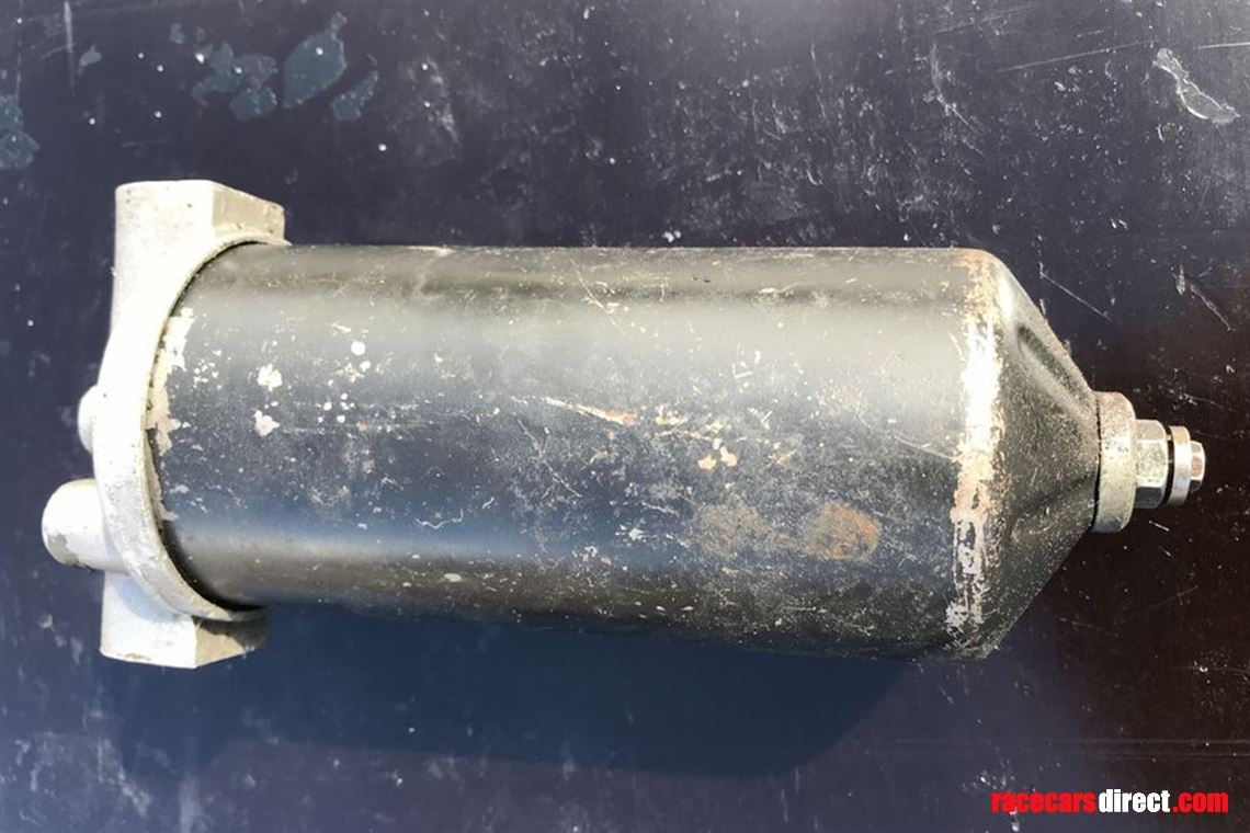 remote-oil-filter-housing