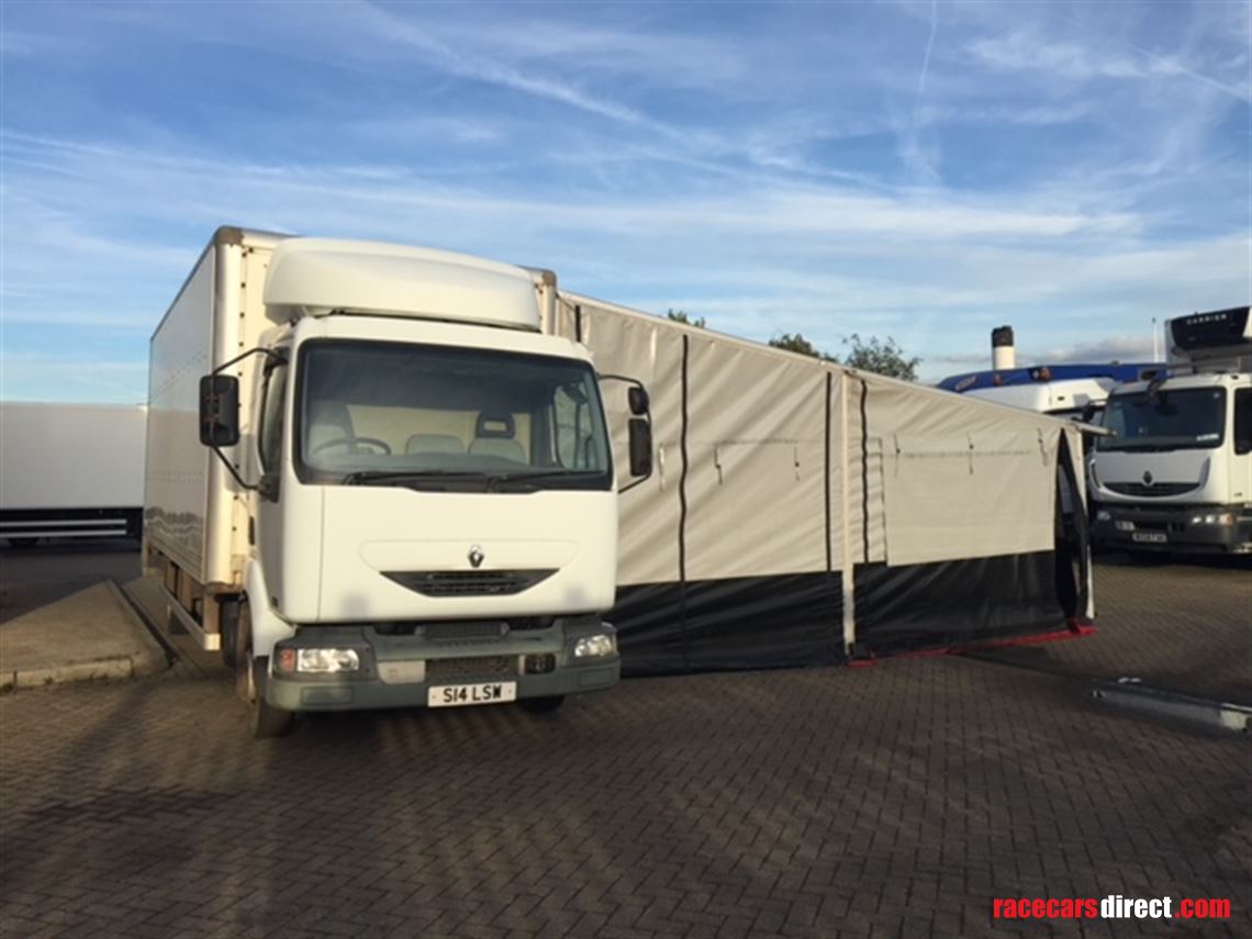 75-ton-renault-race-truck-with-large-gh-awnin