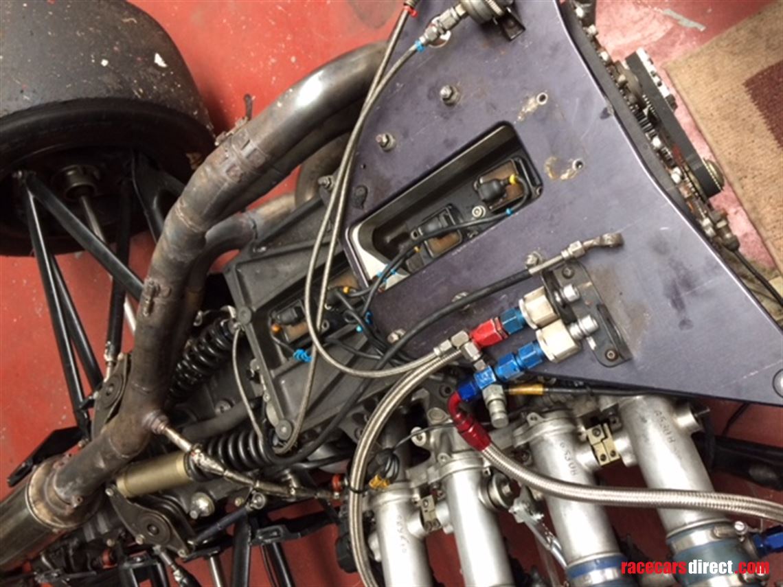 dallara-formula-3-f301-running-toms-toyota