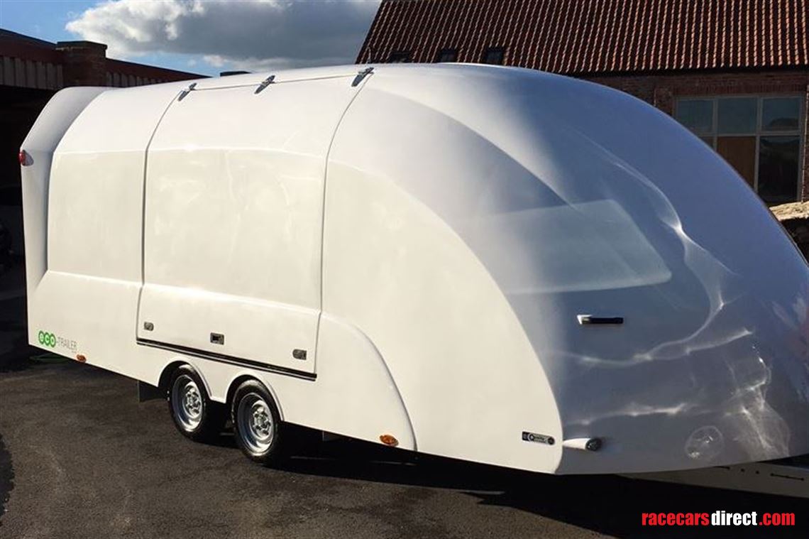 eco-velocity-rs-2016-race-trailer