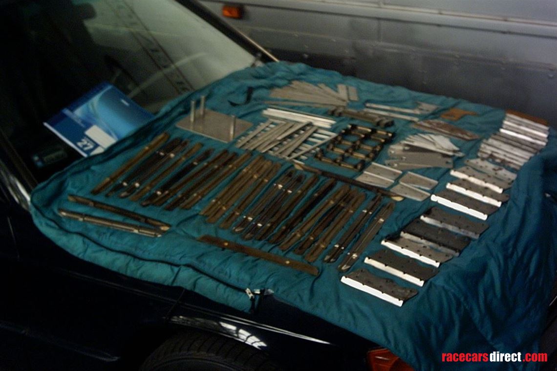 benneton-f1-89b-spares-package