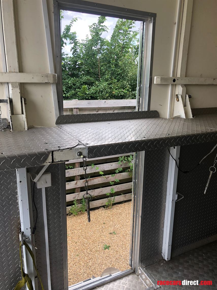 4-car-race-transporter---sold