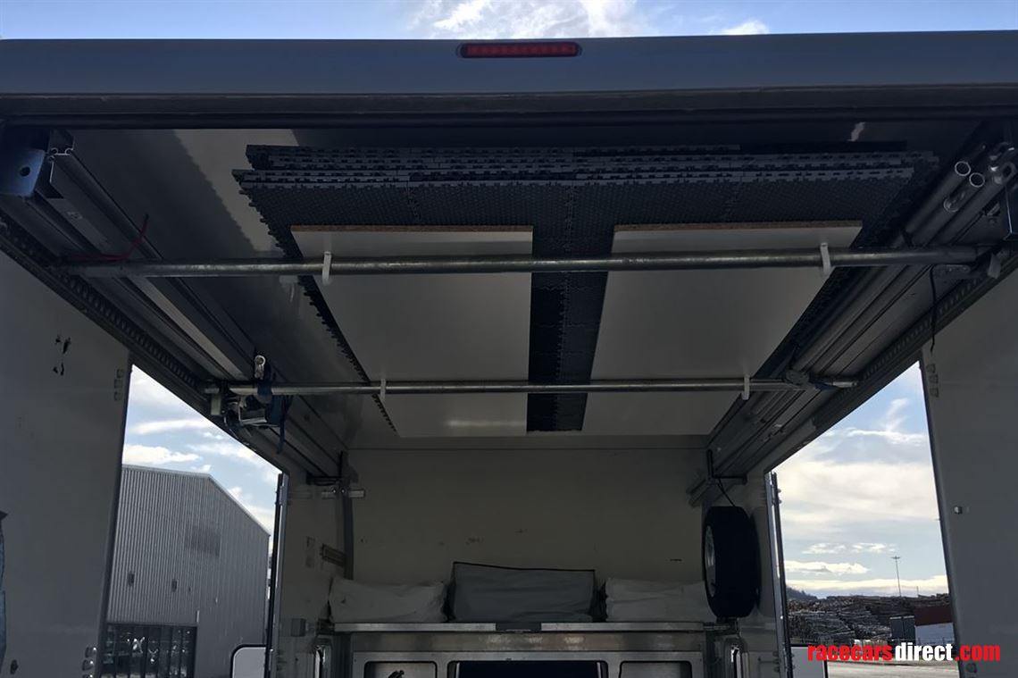 ifor-williams-transporta-with-awning
