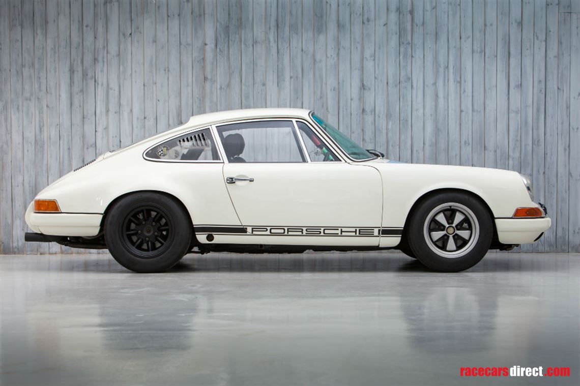 1969-porsche-911-t-to-st-specification