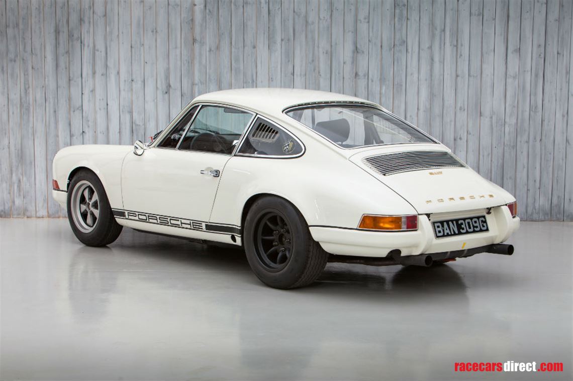 1969-porsche-911-t-to-st-specification