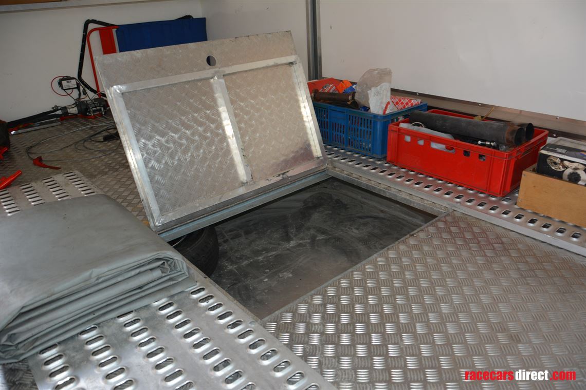 trailer-for-race-cars