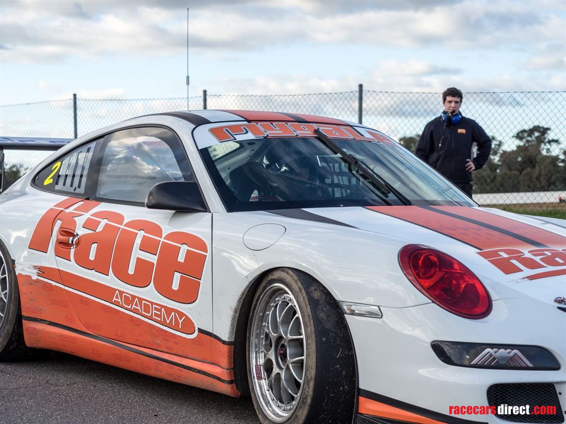 porsche-gt3-cup-car-2008