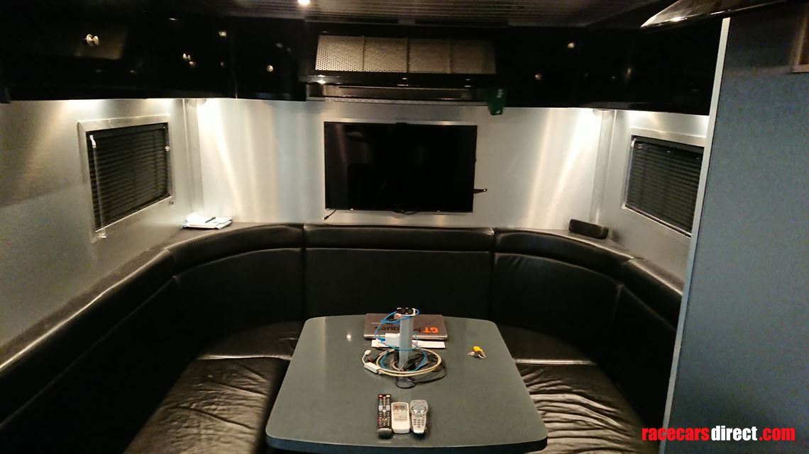 four-car-race-transporter-tractor-unit