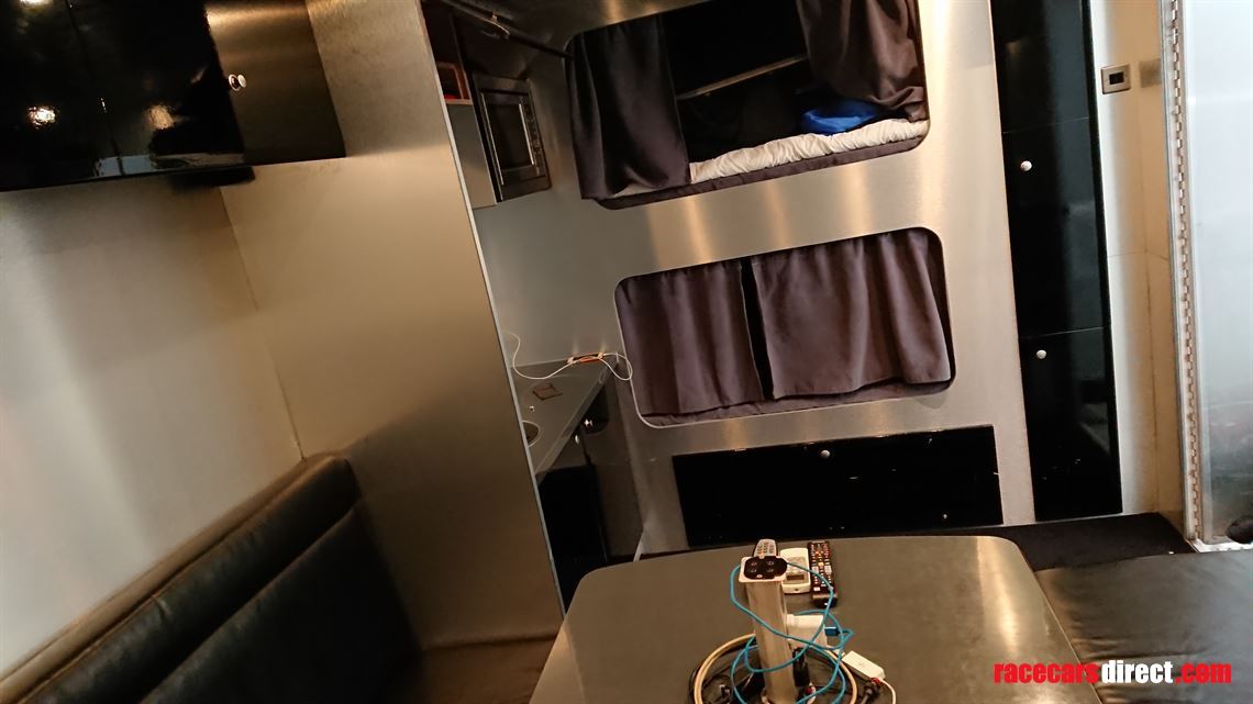 four-car-race-transporter-tractor-unit