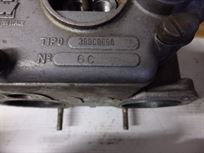 ferrai-365-gtc4-carbs