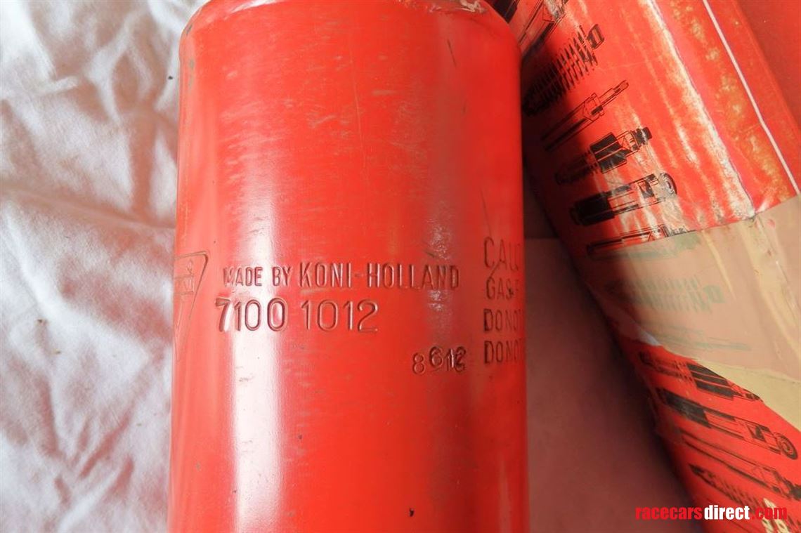 ferrari-1972-365-gtc4-rear-suspension-levelli