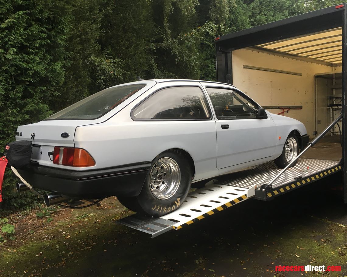 75-ton-iveco-race-car-transporter