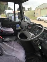 75-ton-iveco-race-car-transporter