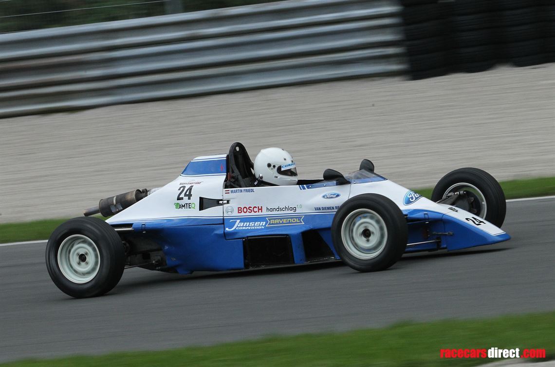 formula-ford-van-diemen-rf86