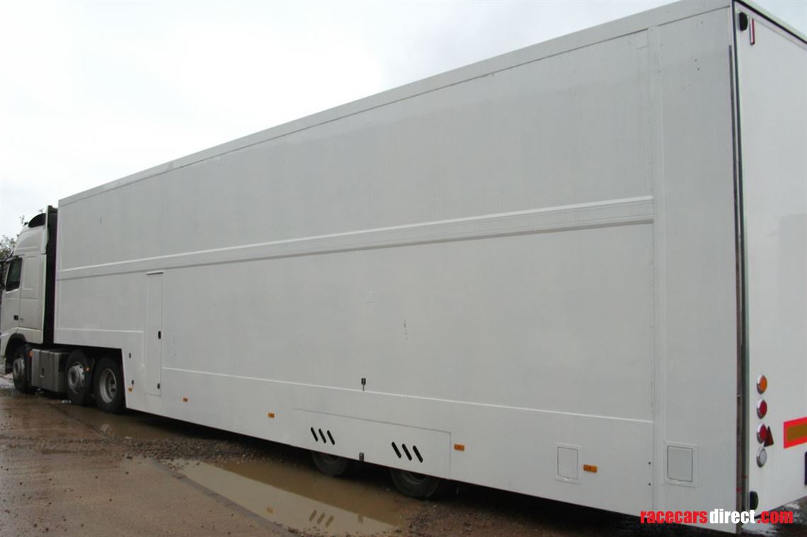 race-car-trailer