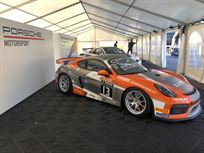 porsche-gt4-clubsport-mr-spec-2018