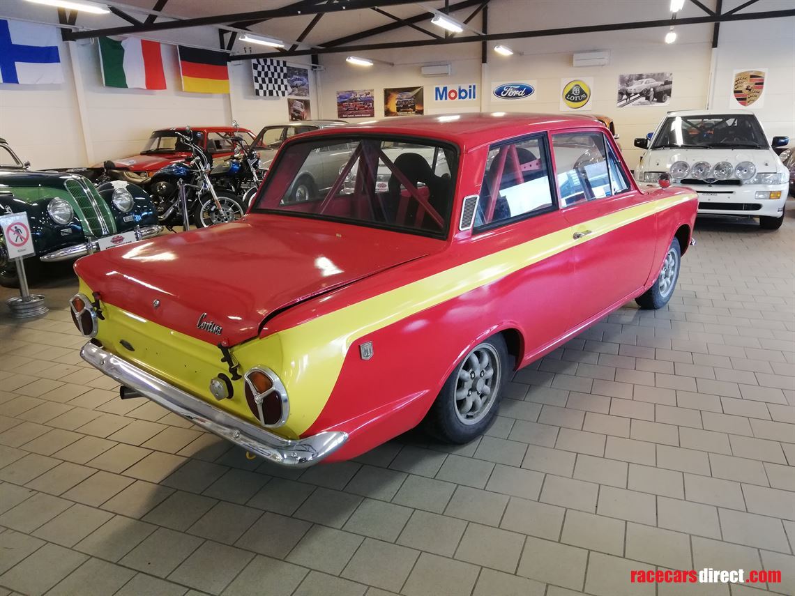 ford-cortina-fia-historic-1500gt-rallytrack-c