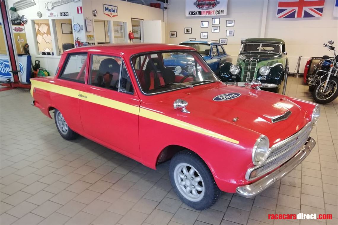 ford-cortina-fia-historic-1500gt-rallytrack-c