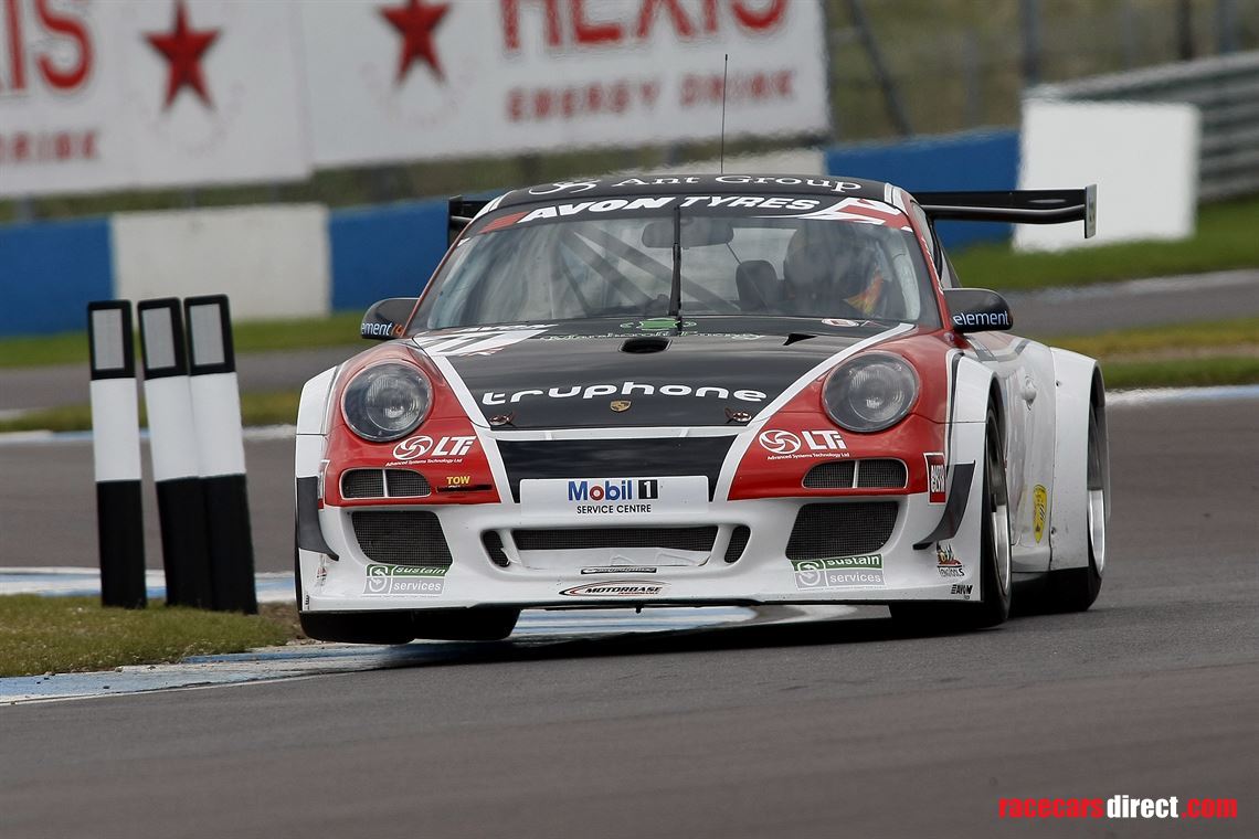 2012-porsche-997-gt3r