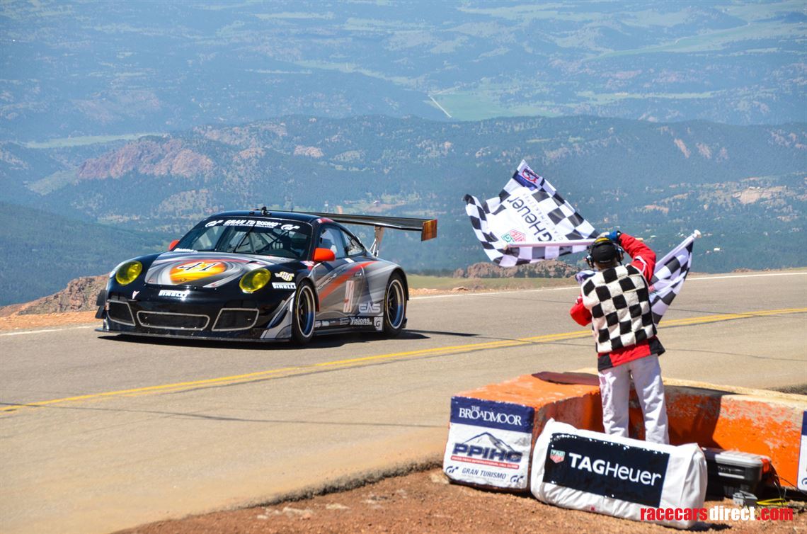 2012-porsche-997-gt3r