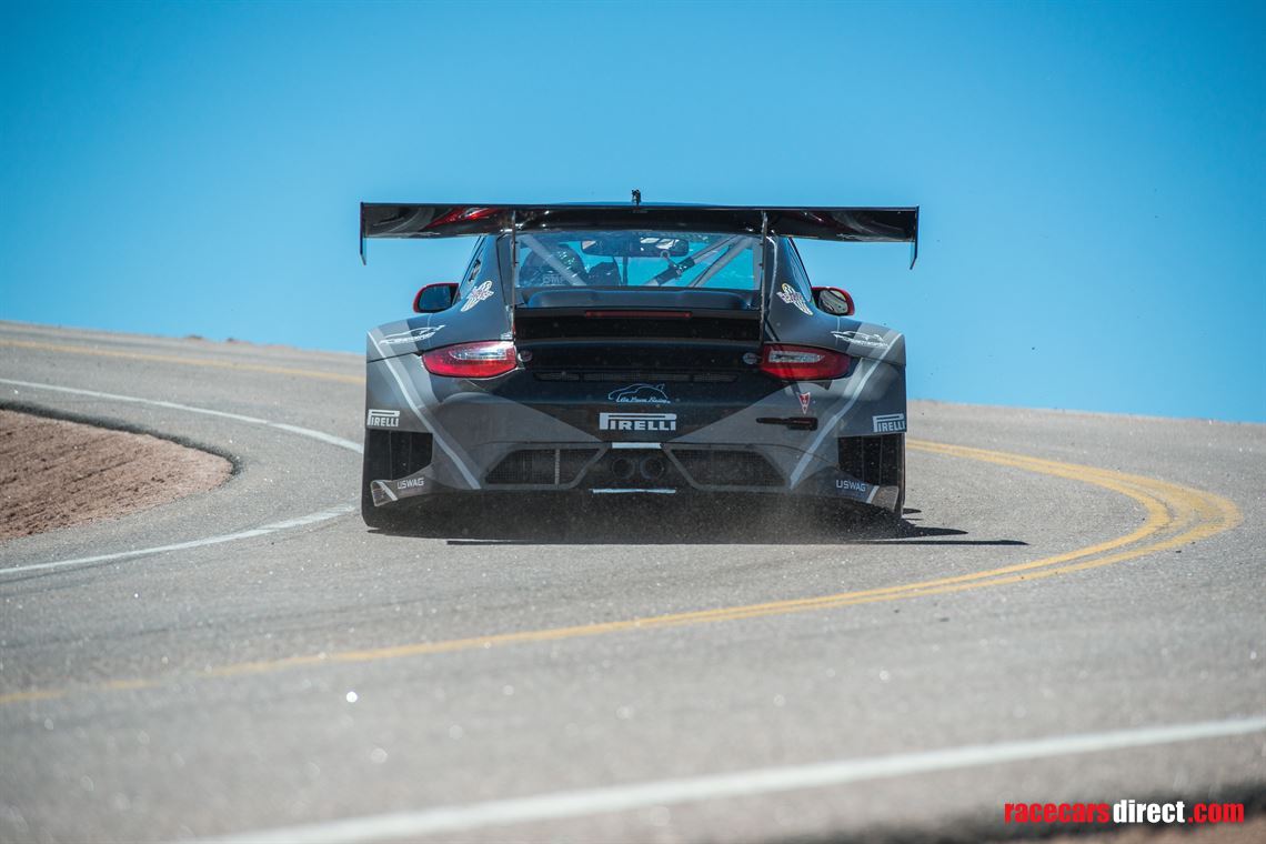 2012-porsche-997-gt3r