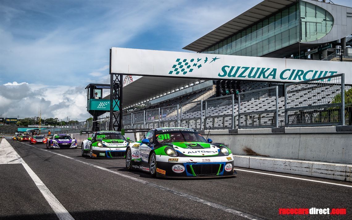 porsche-911-gt3-r-2018-evo