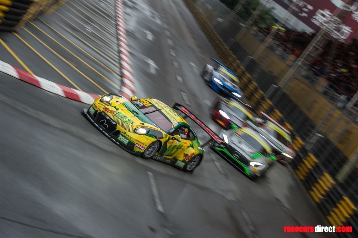 porsche-911-gt3-r-2018-evo