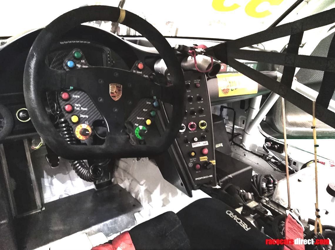 porsche-911-gt3-r-2018-evo