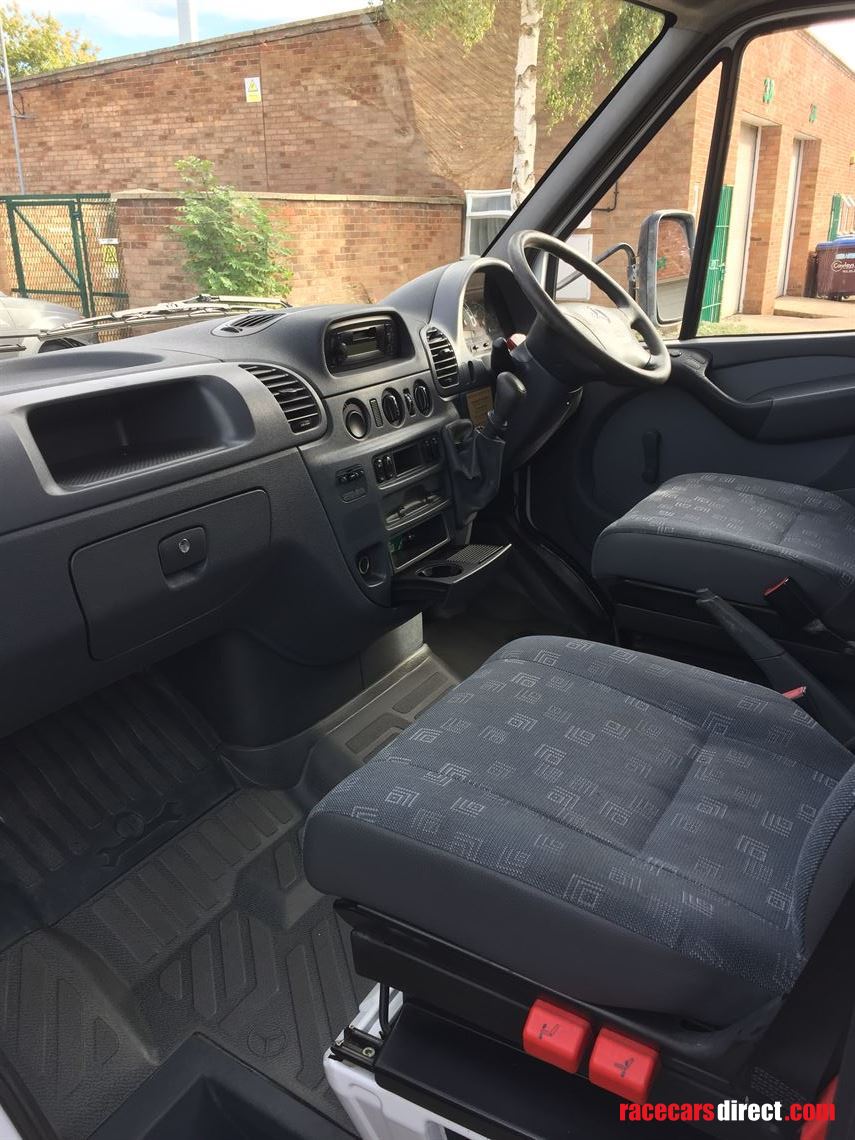 mercedes-sprinter-35t-transporter