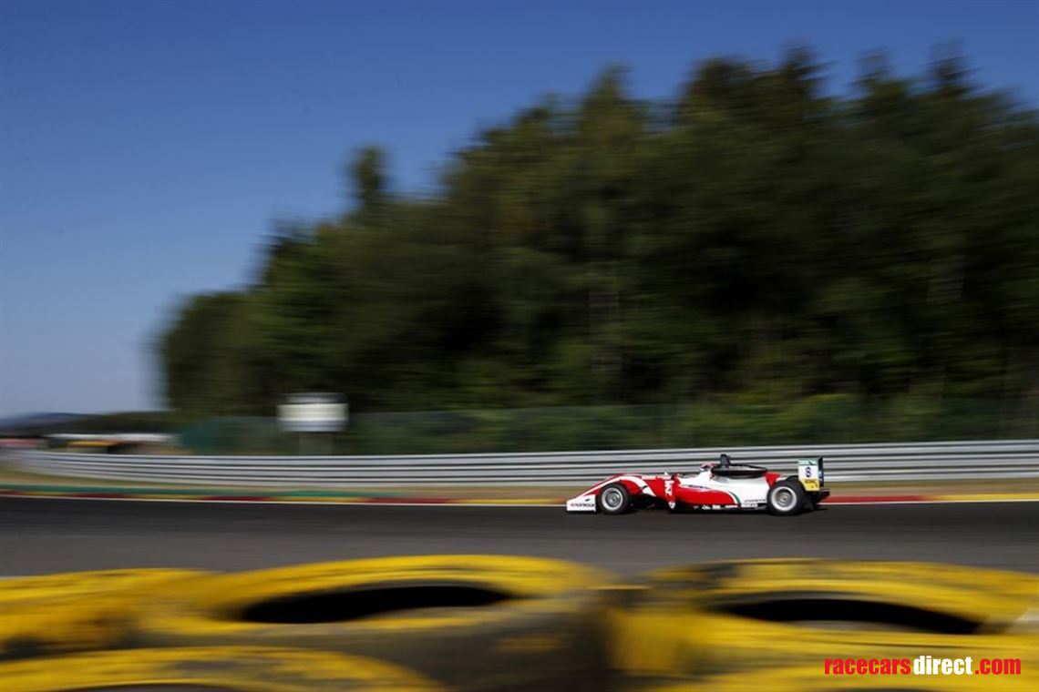 sold-prema-race-winning-fia-f3-cars-for-sale