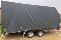 twin-axle-covered-trailer