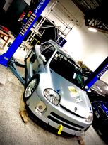 race-renault-clio-v6-phase1