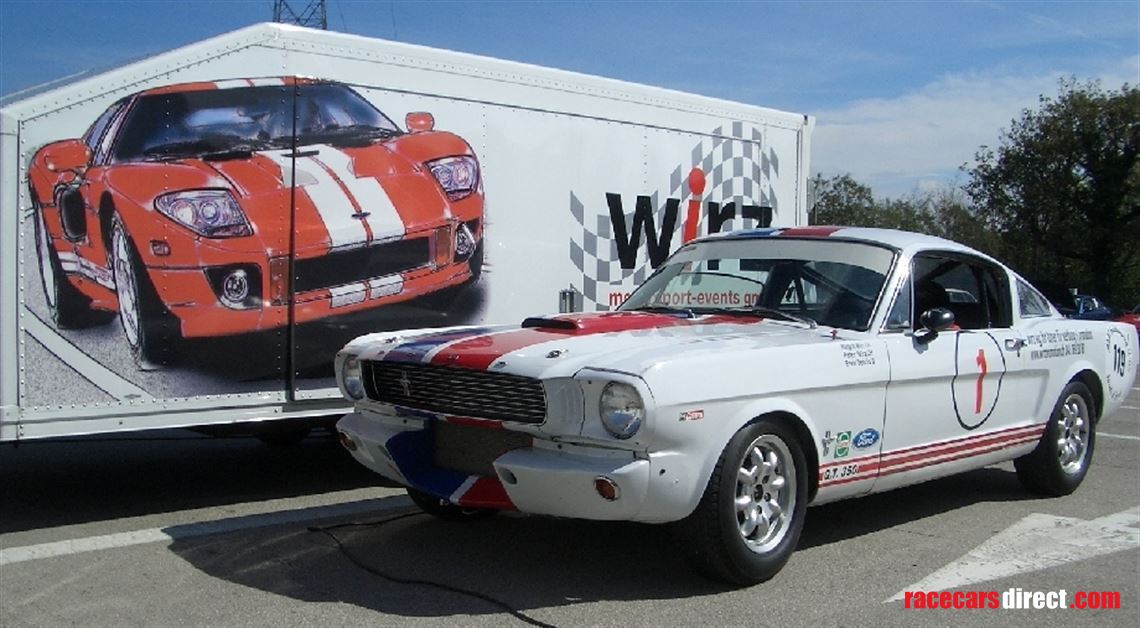 racing-mustang-fastback-19651966