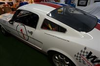 racing-mustang-fastback-19651966