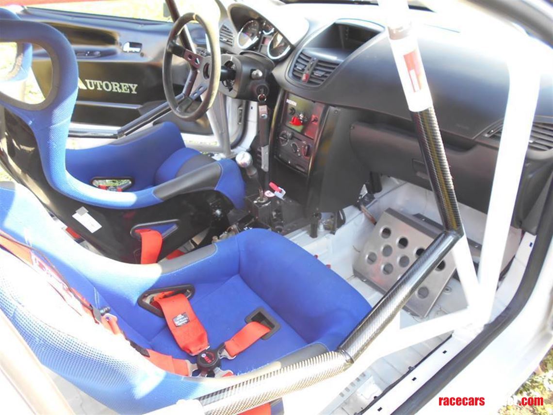 peugeot-207-race-rally-car