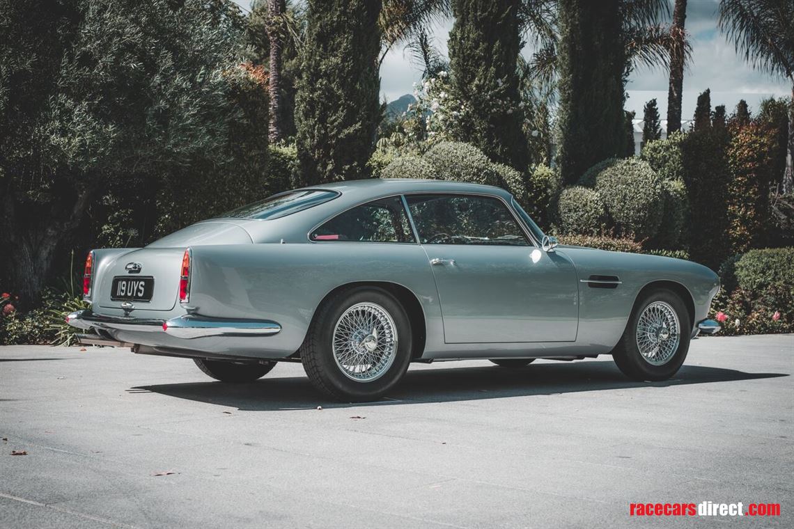 1960-aston-martin-db4-series-1-lhd