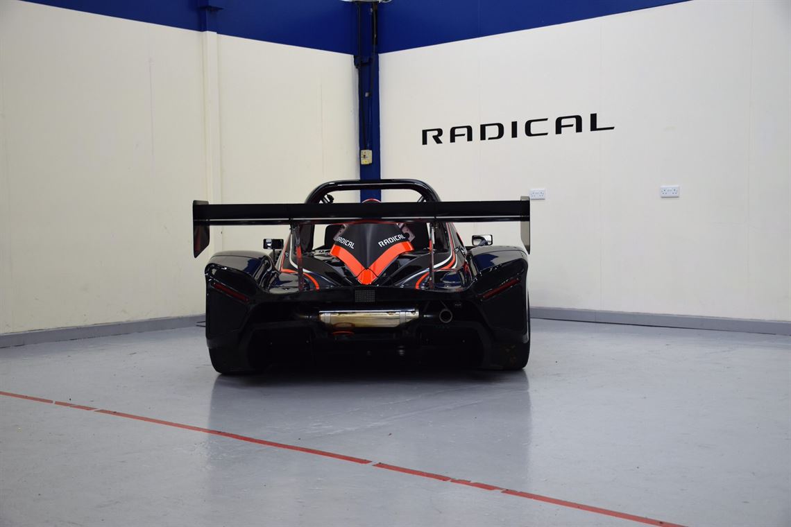 2018-radical-sr3-rsx-blackfluoro