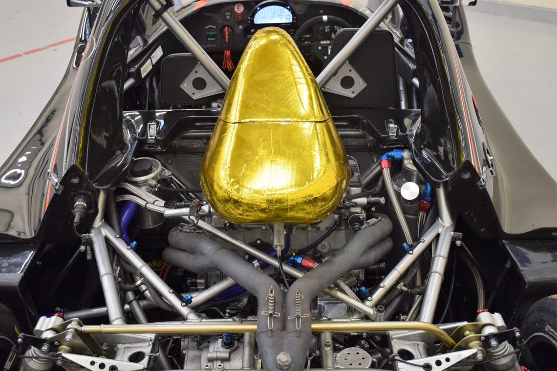 2018-radical-sr3-rsx-blackfluoro