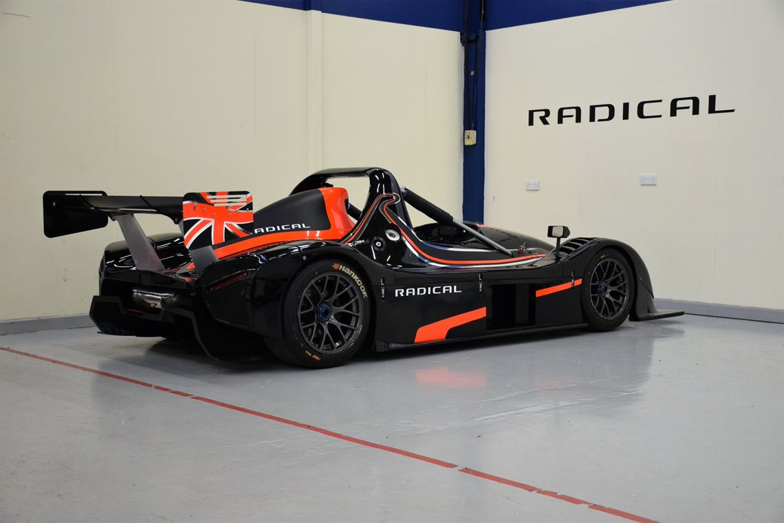 2018-radical-sr3-rsx-blackfluoro