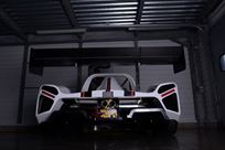 2018-sr8-demonstrator-white