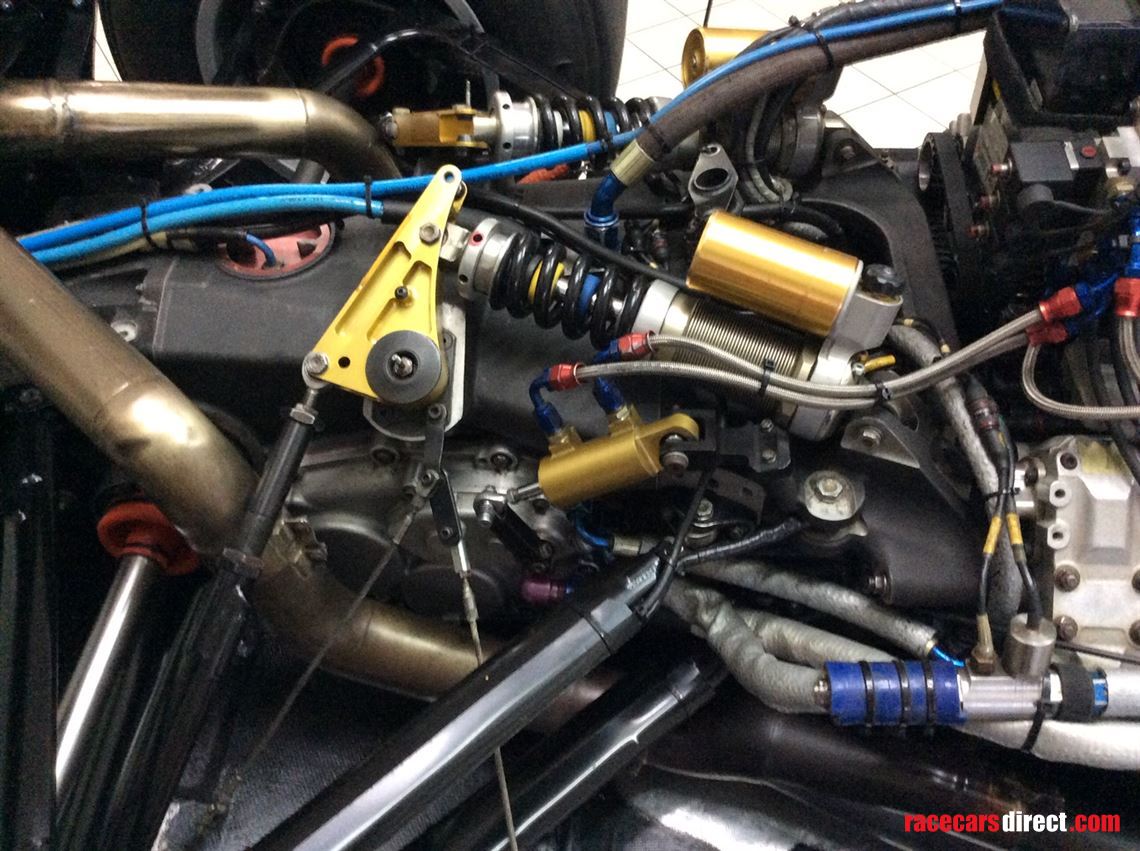 f3000-lola-b0250-rolling-chassis