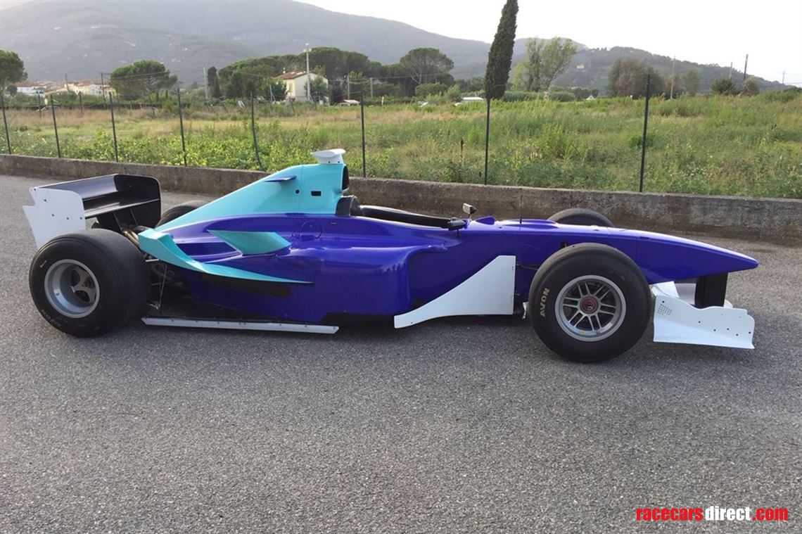 f3000-lola-b0250-rolling-chassis