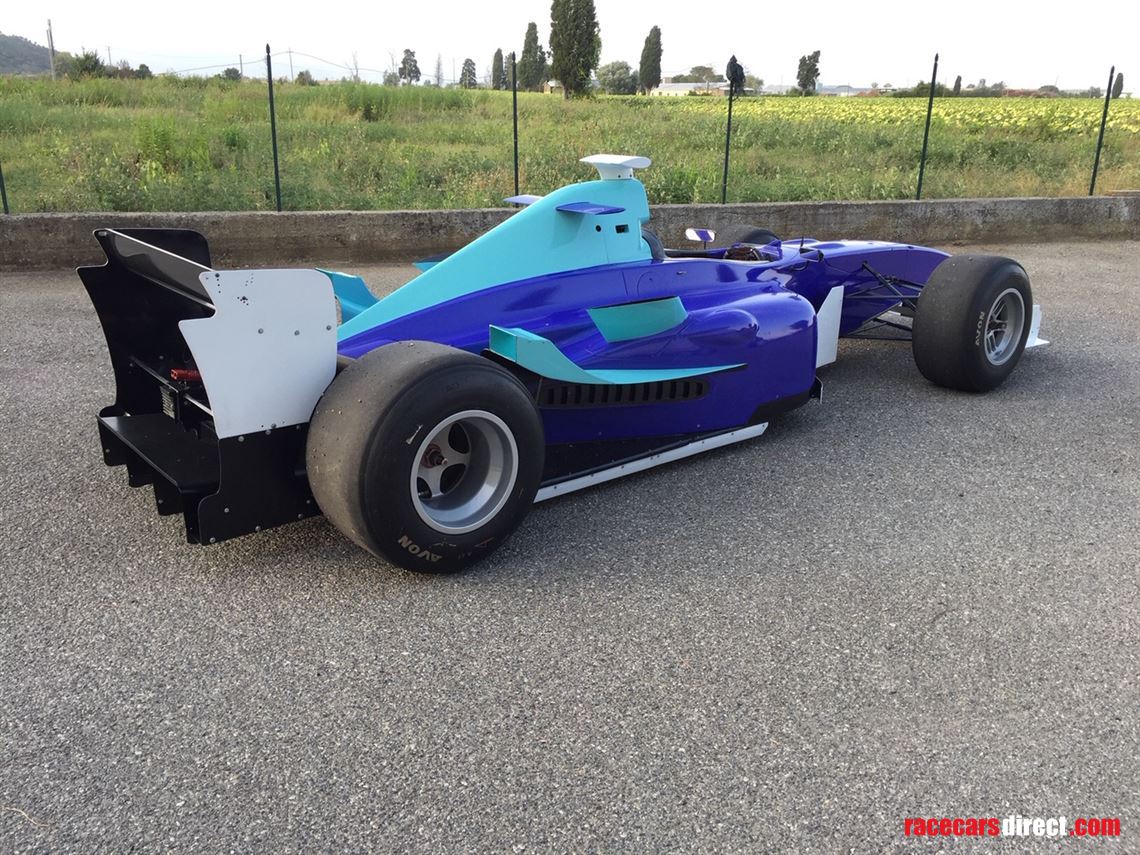 f3000-lola-b0250-rolling-chassis
