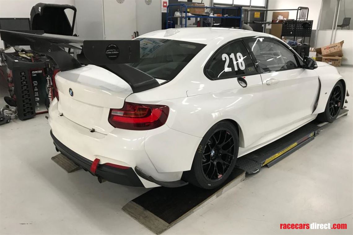 bmw-m235i-racing-cup