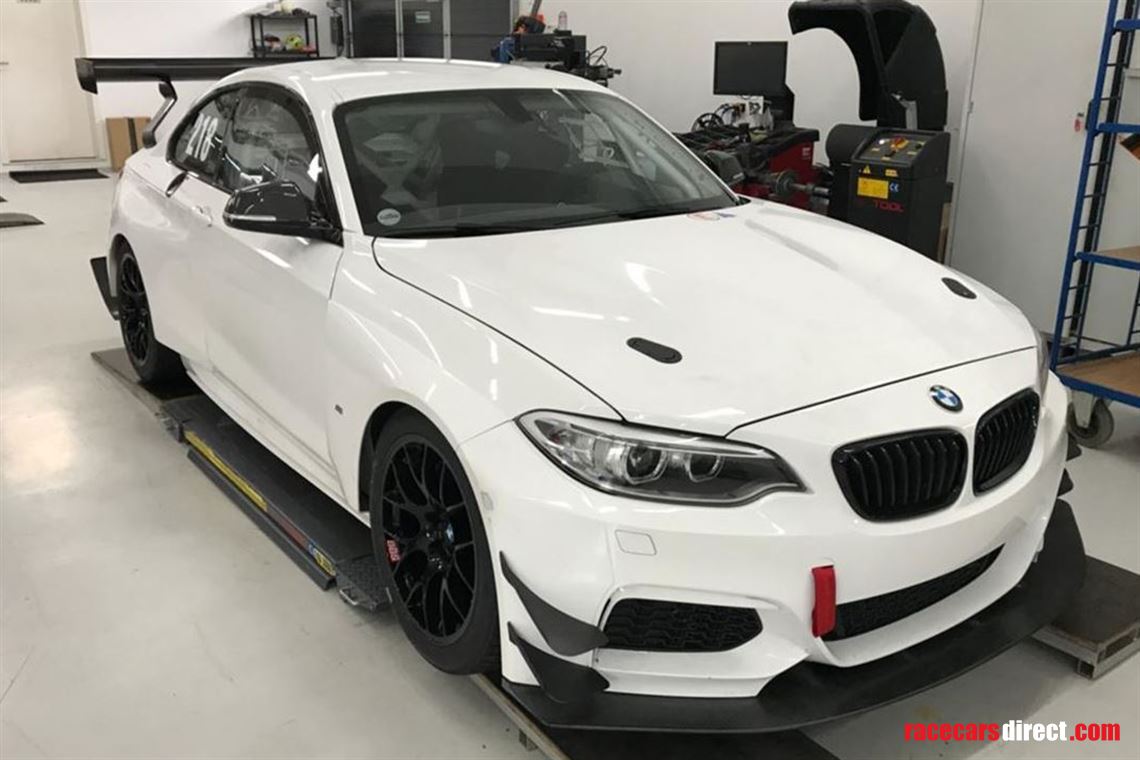 BMW M235i Racing Cup